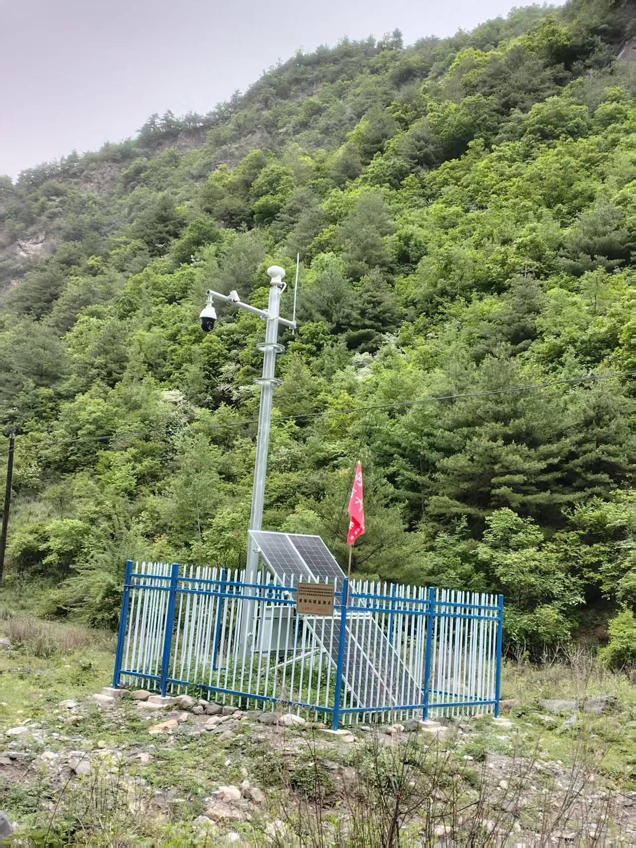 重庆长寿区环境监测监控摄像头安装案例